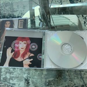 Cher lot of "2" CDs